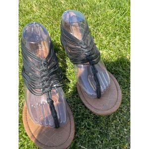 Lucky Brand Black Leather Sandals